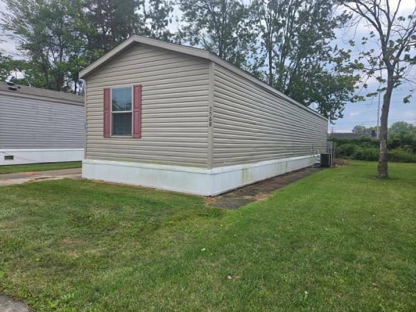 Photo 1 of 2 of home located at 2568 Gemini Street Saginaw, MI 48601