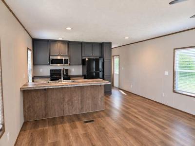 Mobile Home at 315 Robin Ann Avenue Clarksville, TN 37042