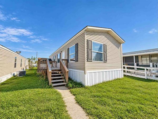 2017 Clayton Mobile Home For Sale