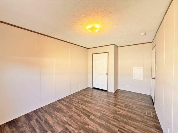 2017 Clayton Maynardville Classic Manufactured Home