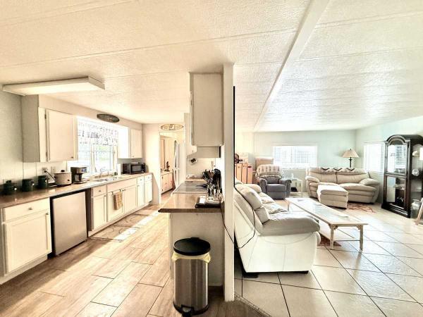 1977 2BR/2BA Manufactured Home