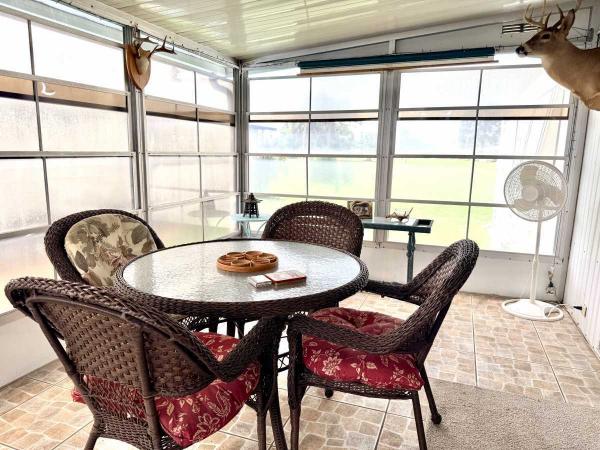 1977 2BR/2BA Manufactured Home