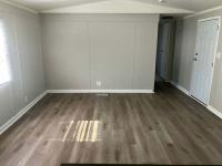1987 Fairmont Manufactured Home