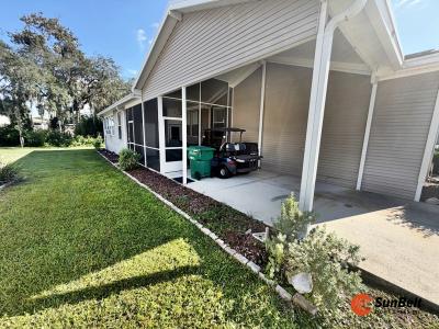 Photo 3 of 33 of home located at 108 Park Lane Leesburg, FL 34788