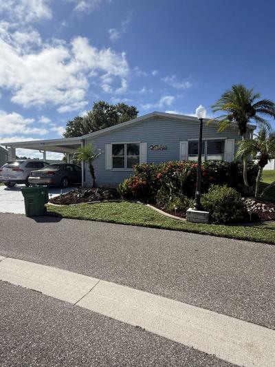 Photo 2 of 25 of home located at 5601 Duncan Rd #22 Punta Gorda, FL 33982