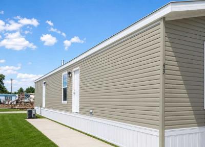 Mobile Home at 1142 Lansing Street Adrian, Mi 49221 Lot 43 Adrian, MI 49221