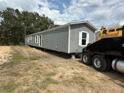 Mobile Home at 2450 State Highway 71 Cedar Creek, TX 78612