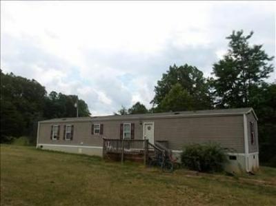 Mobile Home at 1692 Sisk Road Danbury, NC 27016