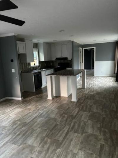 Photo 5 of 17 of home located at 1692 Sisk Road Danbury, NC 27016