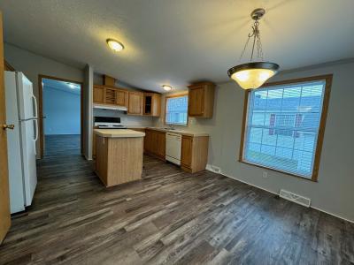 Mobile Home at 3308 Hillary Creek Burton, MI 48519
