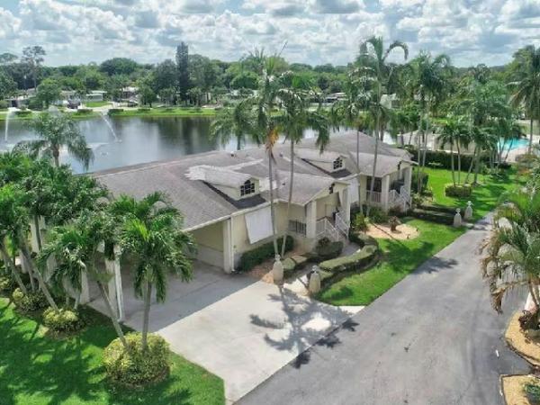 2004 PALH Mobile Home For Sale