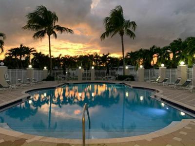 Photo 5 of 50 of home located at 35 Ricks Dr. Greenacres, FL 33463