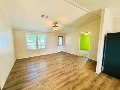 Photo 2 of 10 of home located at 5844 Patriot Pass Groveland, FL 34736