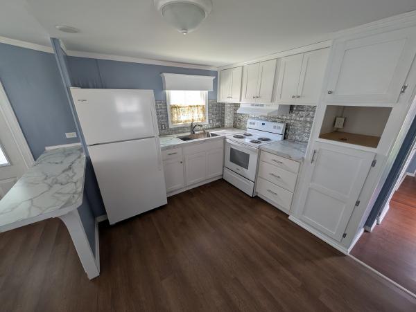 1970 LAMP mobile Home