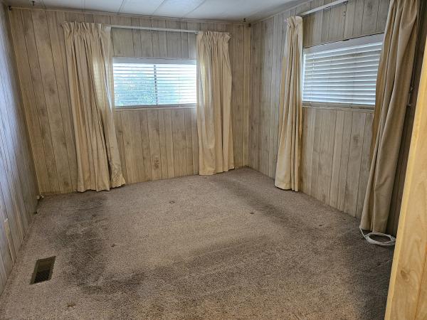 1975 Canyon Crest None Mobile Home