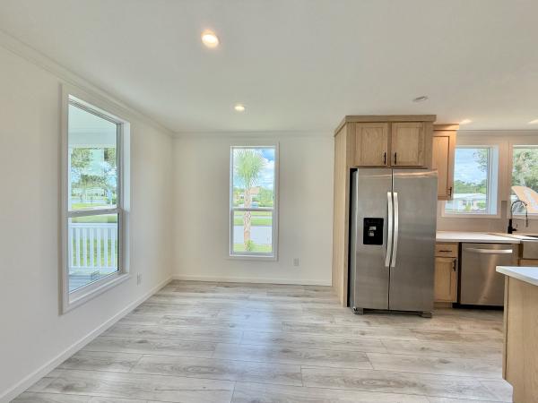 2026 GENESIS HOMES/Champion GENESIS G4603B Mobile Home