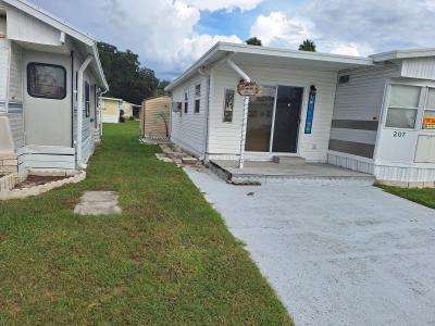 Photo 2 of 13 of home located at 37251 Chancey Road, Site 207 Zephyrhills, FL 33541