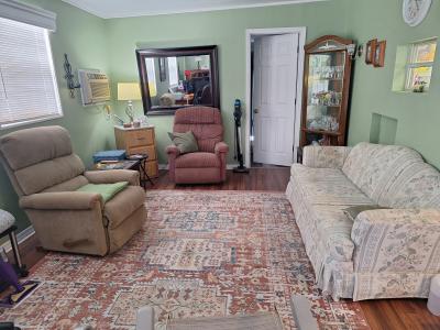 Photo 4 of 13 of home located at 37251 Chancey Road, Site 207 Zephyrhills, FL 33541