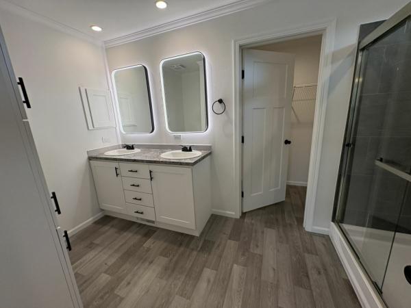 2026 Skyline - Lancaster Schaumburg Mobile Home