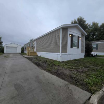 Mobile Home at 2471 SE Sunset Dr. #202 Ankeny, IA 50021