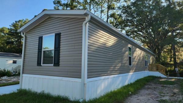 2026 Clayton 8 Cornerstone 70 Manufactured Home