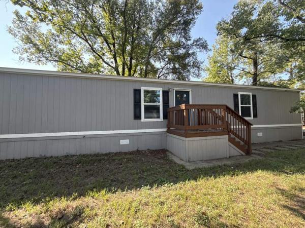 Photo 2 of 1 of home located at 106 Betty St Conroe, TX 77301