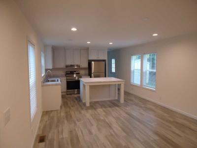 Photo 4 of 14 of home located at 231 Colby Road Lynchburg, VA 24497