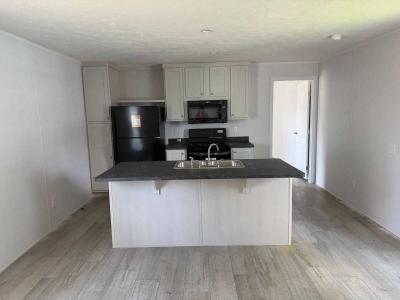 Photo 3 of 9 of home located at 2463 Illinois St Decatur, IL 62526