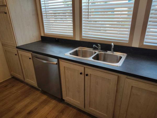 2026 Clayton Harborview 70 Manufactured Home
