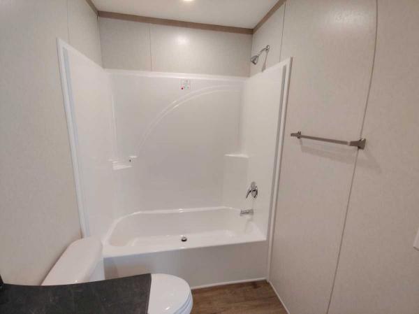2026 Clayton Harborview 70 Manufactured Home