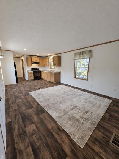 Photo 3 of 8 of home located at 2510 Rollahome Drive Erie, PA 16506