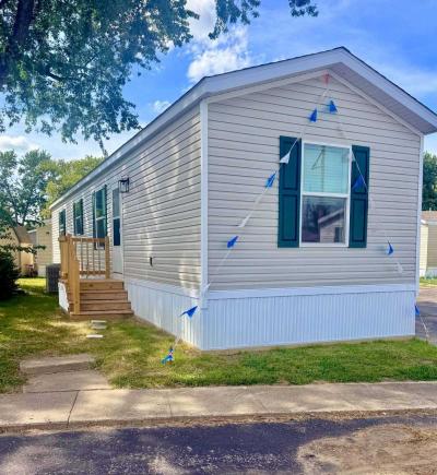 Photo 1 of 14 of home located at 328 W 53rd St, #19 Anderson, IN 46013