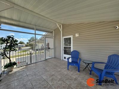 Photo 3 of 37 of home located at 2450 SW 38th Avenue Lot 25 Ocala, FL 34474