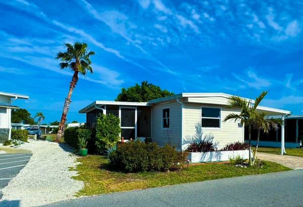 1973 BUDD Mobile Home For Sale
