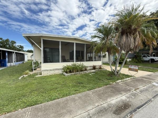 1983  Mobile Home For Sale
