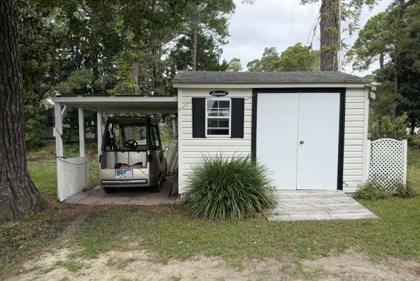 2005 ADRI H8483 Mobile Home