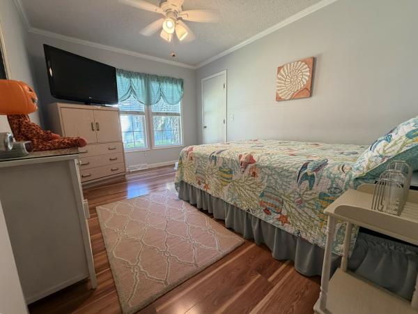 2005 ADRI H8483 Mobile Home