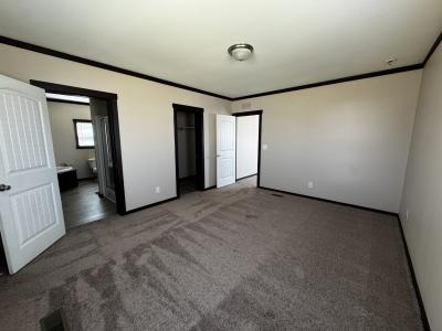 Photo 4 of 9 of home located at 2517 Halite Bnd Pflugerville, TX 78660