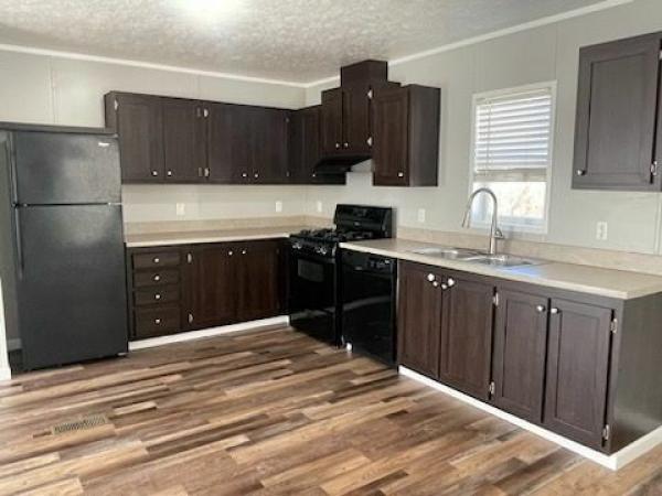 Photo 1 of 2 of home located at 1236 North Oaklane Road Lot 150 Springfield, IL 62707