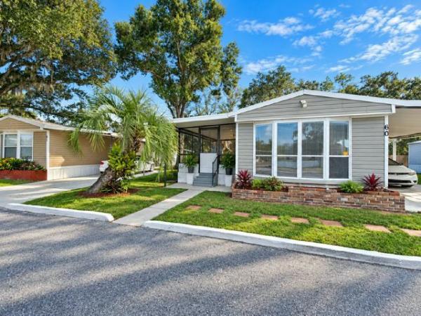 Photo 1 of 2 of home located at 11211 East Bay Rd. Unit 60 Gibsonton, FL 33534