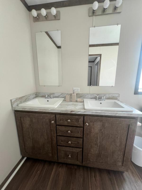 2022 Clayton Homes Inc Pulse Mobile Home