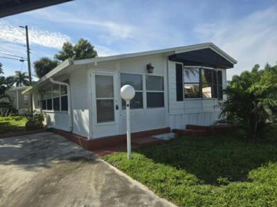 Mobile Home at 16 Bridgette Blvd Greenacres, FL 33463