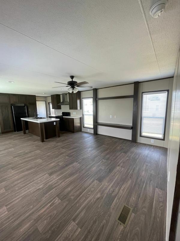 Photo 1 of 2 of home located at 7151 Woodlake Pkwy #138 San Antonio, TX 78218