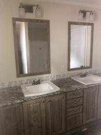 2021 Clayton Homes Inc Community Series Mobile Home
