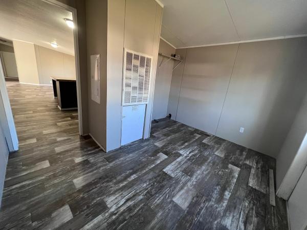 2007 Clayton Homes Inc Colonial Mobile Home