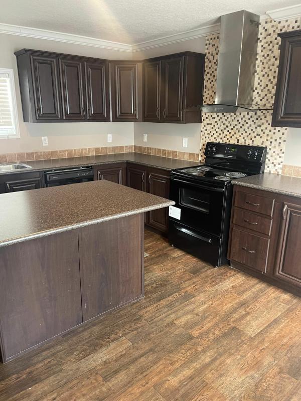 2017 Clayton Homes Inc Mobile Home For Sale