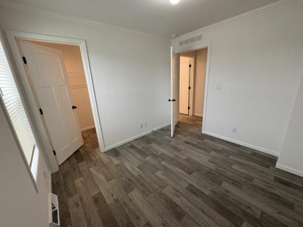 2026 Skyline - Lancaster Schaumburg Mobile Home