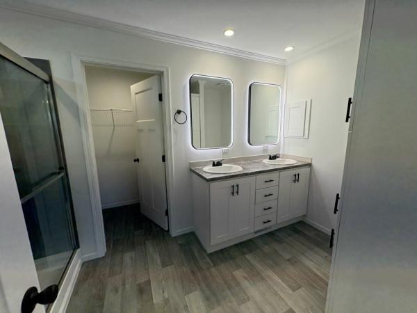 2026 Skyline - Lancaster Schaumburg Mobile Home