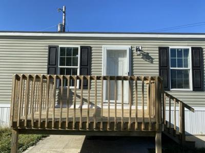 Mobile Home at 10610 East St Rt 762 #121 #121B   Lockbourne, OH 43137