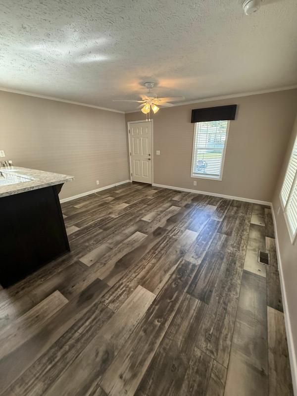 2020 Clayton Homes Inc Community Series Mobile Home